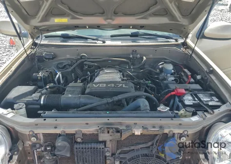 2004 Toyota Sequoia Sr5 z USA, uszkodzony, nr VIN 5TDBT44A94S223523